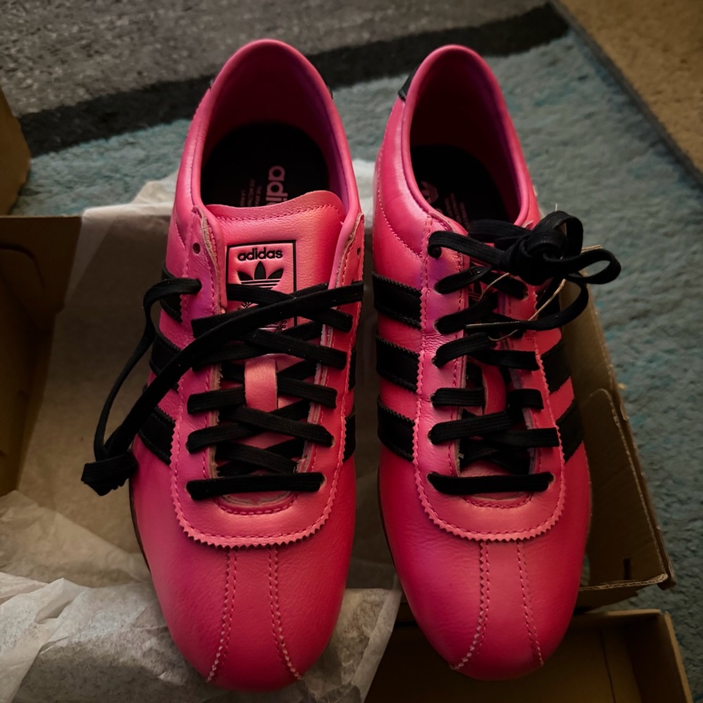 adidas Women Sneakers Pink with Black Stripes